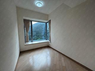 Ap Lei Chau - Larvotto Block 7 04