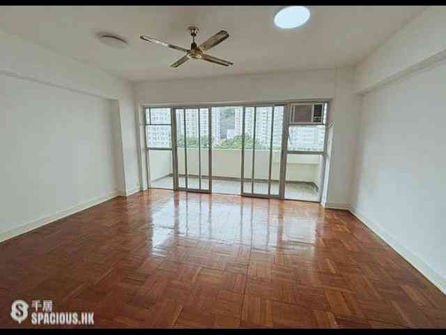 Tai Hang - Kan Oke House 14