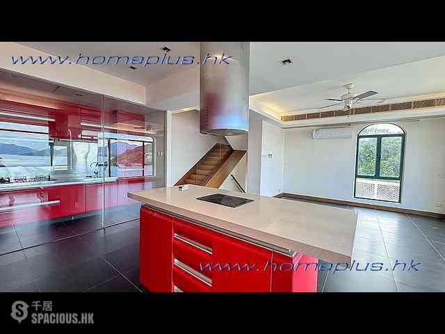 Clear Water Bay - Solemar Villas 05