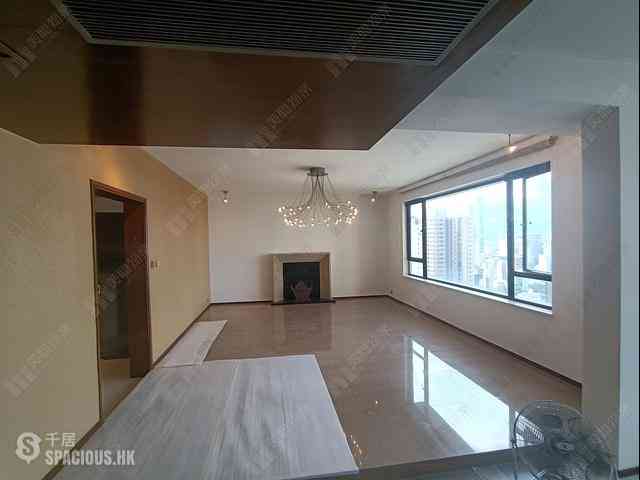 Mid Levels Central - Chung Tak Mansion 05