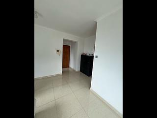 Kennedy Town - University Heights Block 2 03