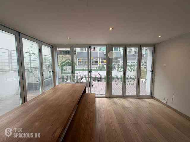 Shek Tong Tsui - Tuck Ga Building 11