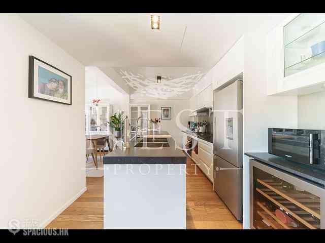 North Point - Kent Mansion 02