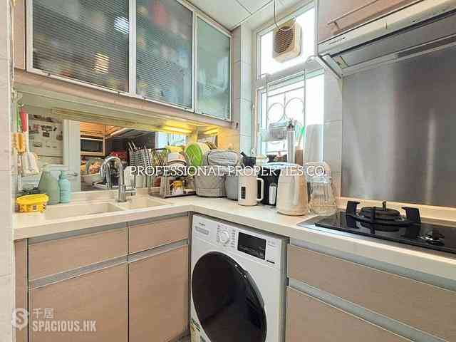 Tin Shui Wai - Central Park Towers 03