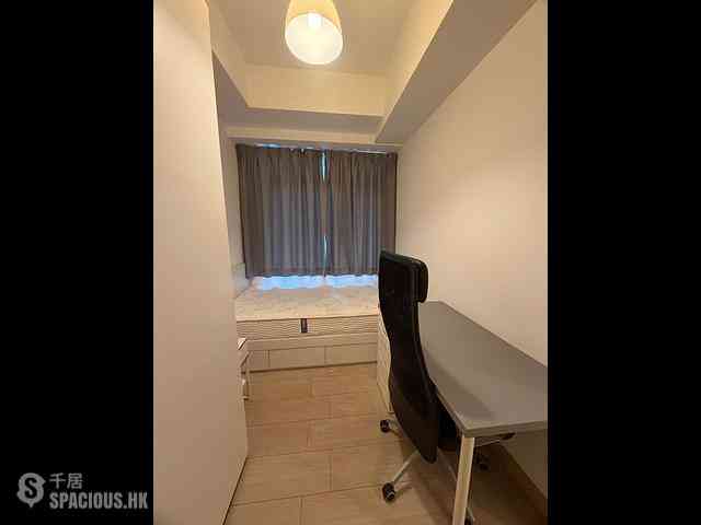 Tung Chung - Century Link Phase 1 Tower 3B 04