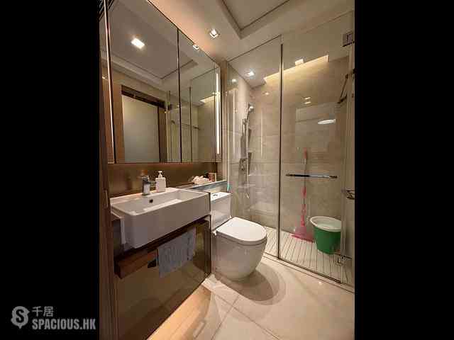Tung Chung - Century Link Phase 1 Tower 3B 06