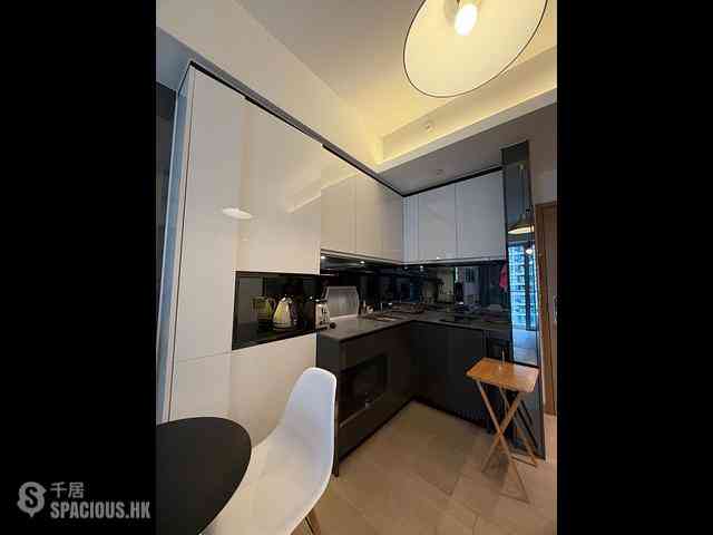 Tung Chung - Century Link Phase 1 Tower 3B 07