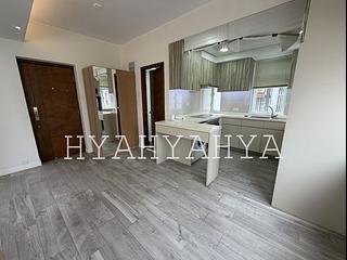 Kennedy Town - Ka Ming Building 04