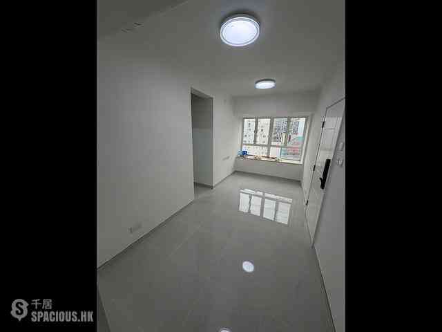 Sai Ying Pun - Hansen Court 01