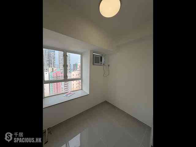 Sai Ying Pun - Hansen Court 09
