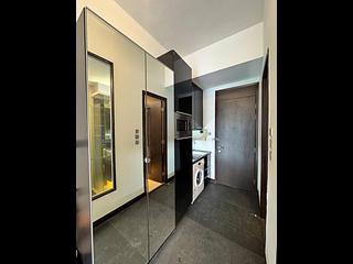 Wan Chai - J Residence 09