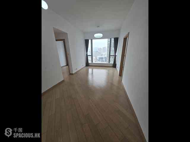 West Kowloon - The Cullinan (Tower 21 Zone 2 Luna Sky) 01