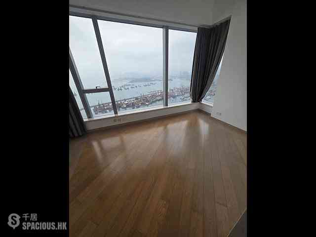 West Kowloon - The Cullinan (Tower 21 Zone 2 Luna Sky) 11