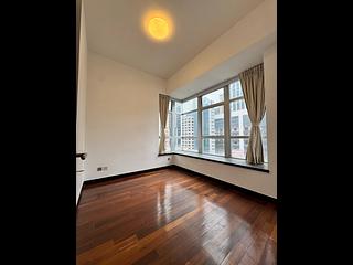Wan Chai - J Residence 07