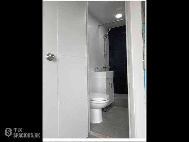 Kennedy Town - Cheong Kat Mansion 06