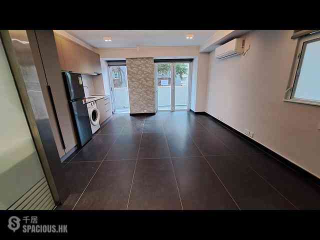 Sai Ying Pun - Wah Fai Court 02