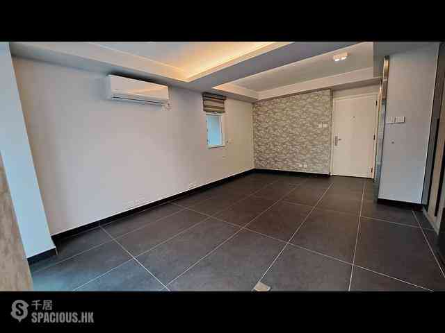 Sai Ying Pun - Wah Fai Court 03