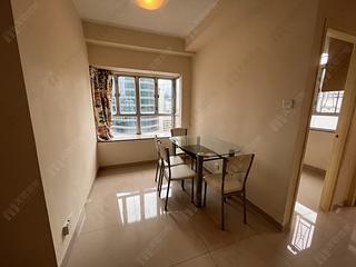 Wan Chai - Lok Moon Mansion 05