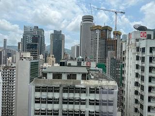 Wan Chai - Lok Moon Mansion 08