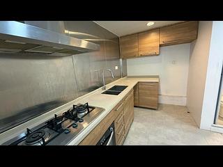 Quarry Bay - Riviera Mansion 03