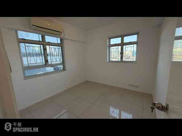 Quarry Bay - Riviera Mansion 04