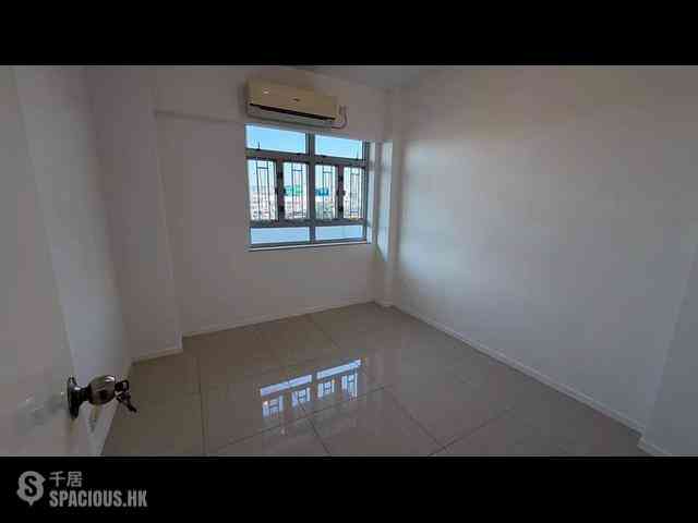 Quarry Bay - Riviera Mansion 06