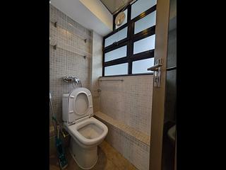 Wan Chai - Ming Yan Mansion 05