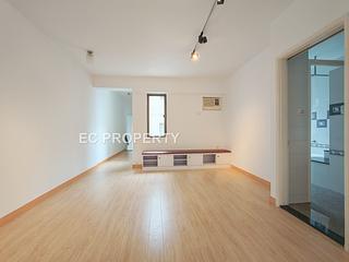 Chung Hom Kok - 19-25, Horizon Drive 09