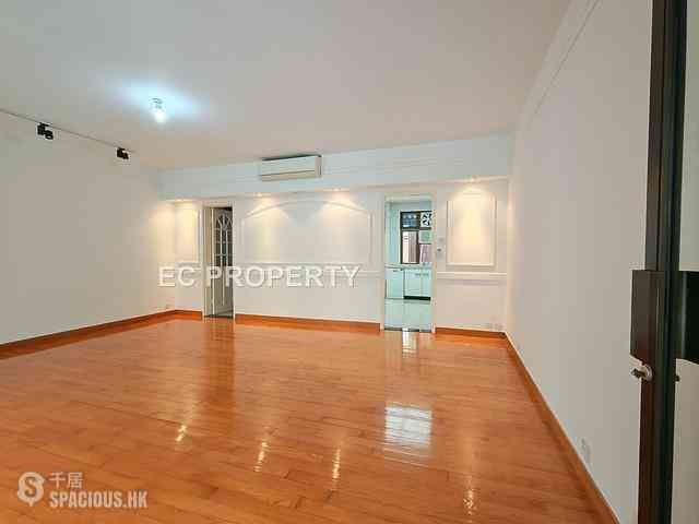 Chung Hom Kok - 19-25, Horizon Drive 07