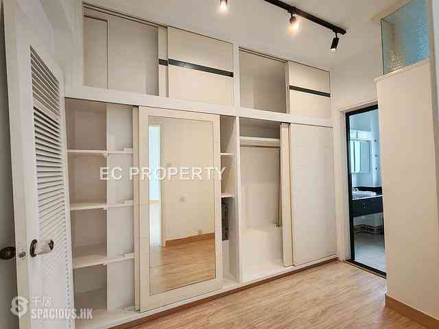 Chung Hom Kok - 19-25, Horizon Drive 12