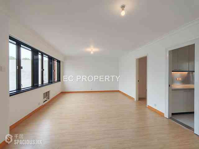 Chung Hom Kok - 19-25, Horizon Drive 07