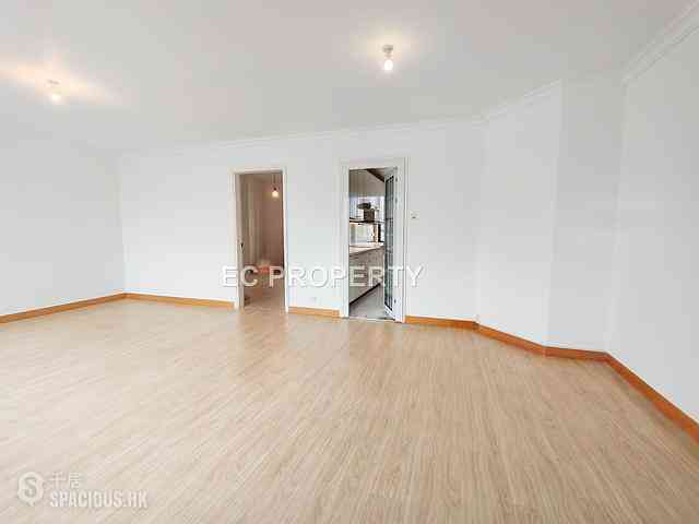 Chung Hom Kok - 19-25, Horizon Drive 06