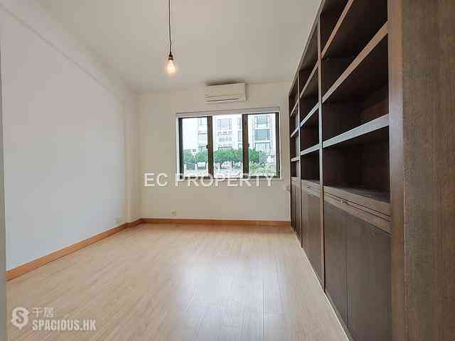 Chung Hom Kok - 19-25, Horizon Drive 13