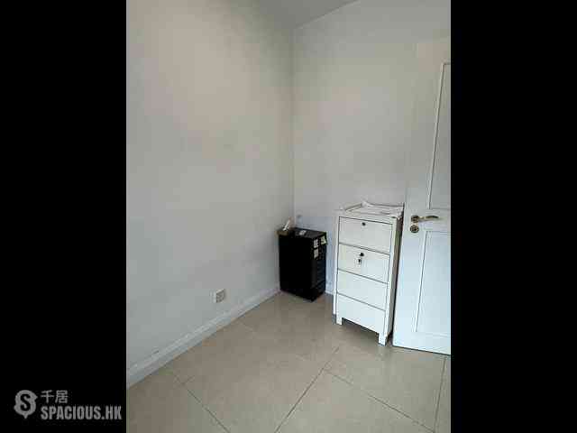 Tung Chung - Caribbean Coast Phase 1 Monterey Cove 03