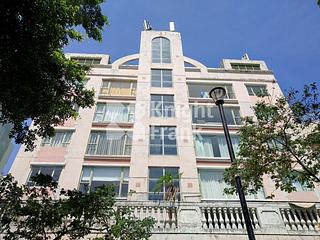 Stanley - Bayside House 10