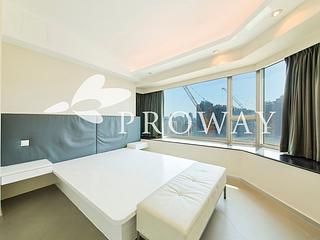West Kowloon - Sorrento 04