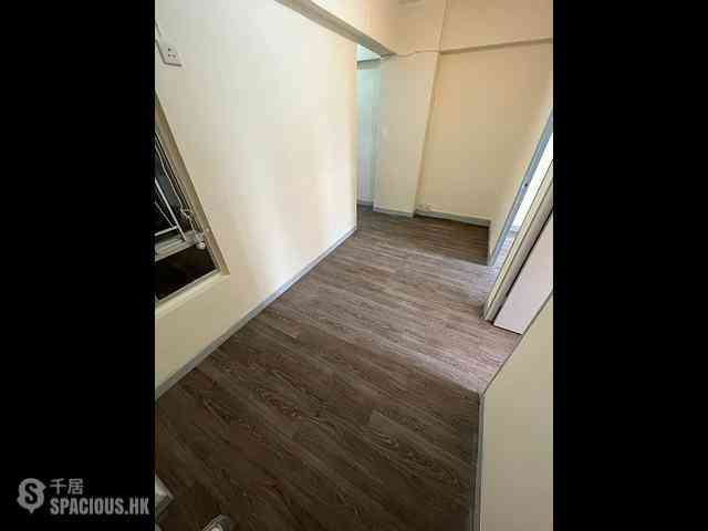Sai Ying Pun - Samtoh Building 04
