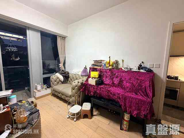 Tseung Kwan O - Savannah Block 3B 03