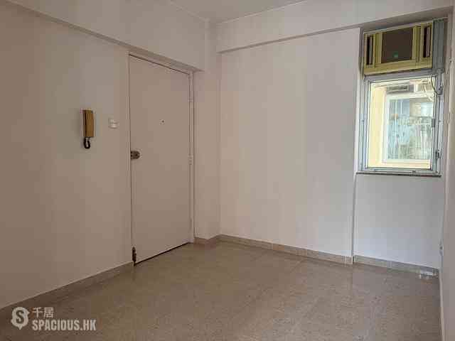 Kowloon Bay - Richland Gardens Block 13 02