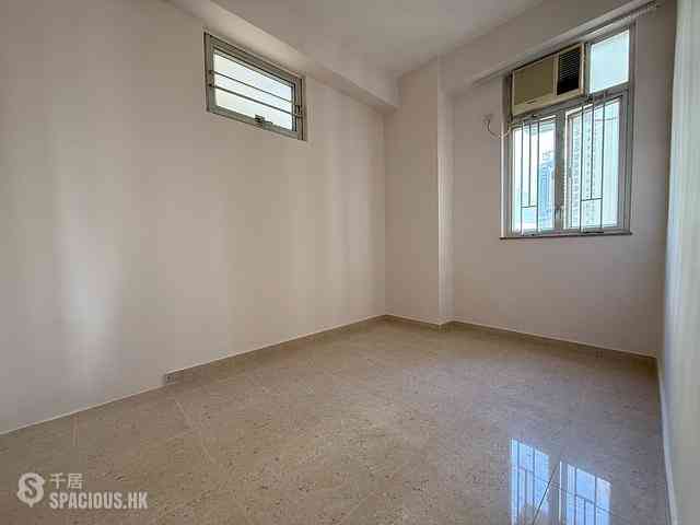 Kowloon Bay - Richland Gardens Block 13 03