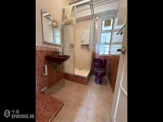 Kowloon Bay - Richland Gardens Block 13 05