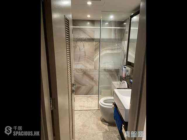 Tseung Kwan O - The Wings Ocean Wings Block 6A 03