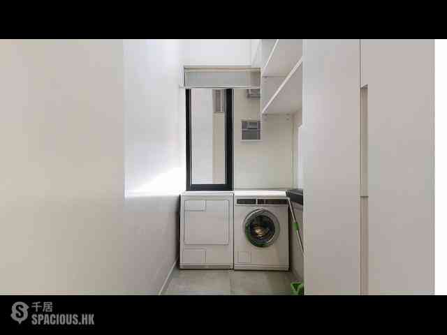 Sai Ying Pun - Orlins Court 07
