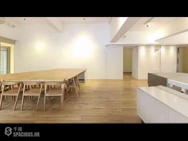 Sai Ying Pun - Orlins Court 11