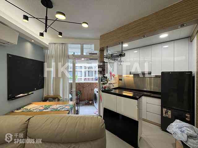 Kennedy Town - Hee Wong Terrace 04