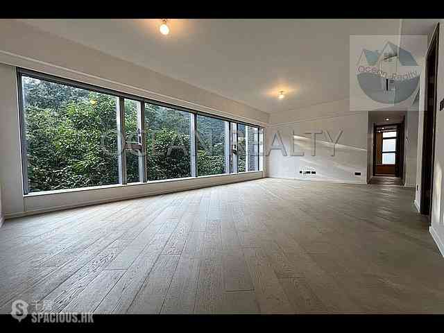 Clear Water Bay - Mount Pavilia 01