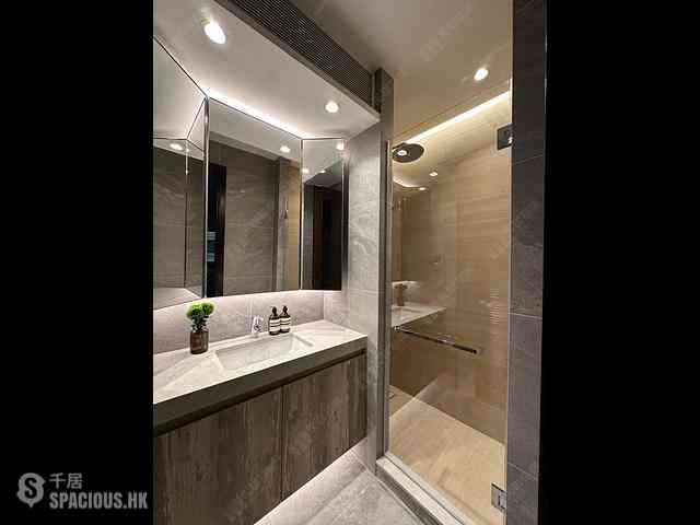 Wan Chai - J Residence 03