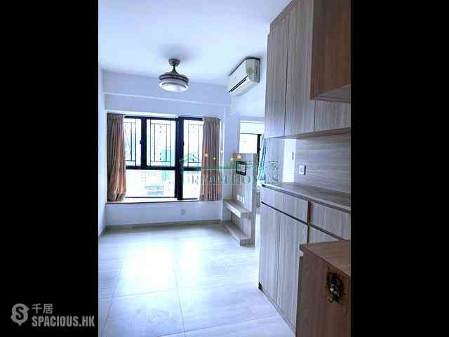 Sheung Wan - The Bellevue Place 01