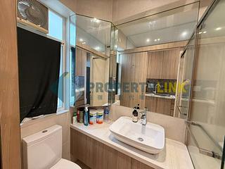Central - 7-9, Shin Hing Street 07