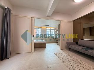 Central - 7-9, Shin Hing Street 02